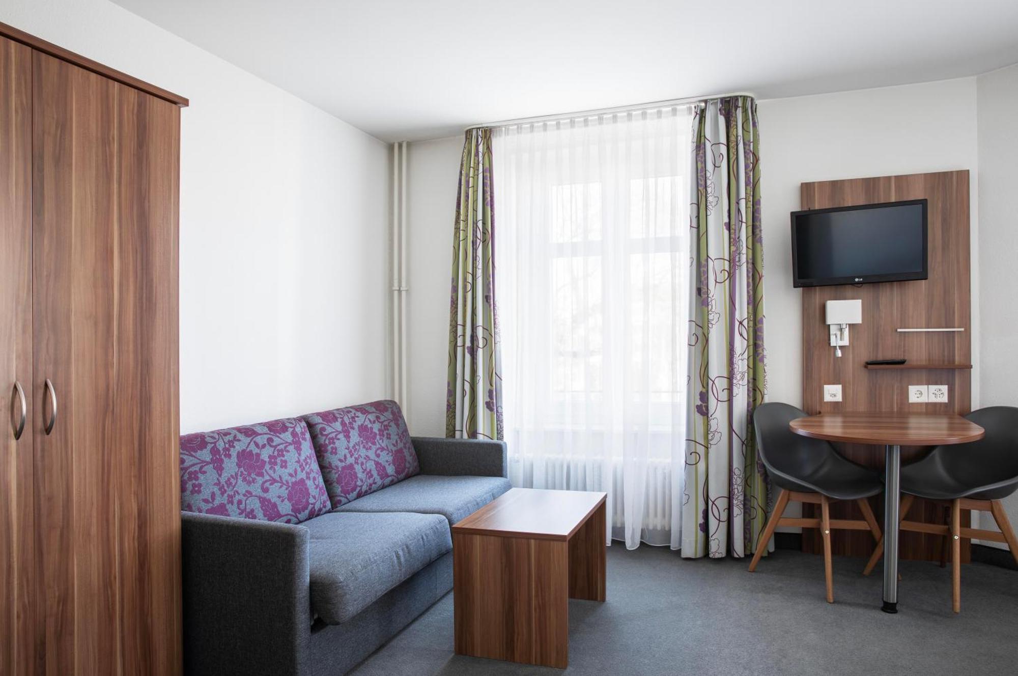 Hotel Restaurant Resslirytti Basel Eksteriør bilde